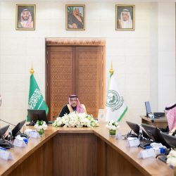 أمير منطقة الباحة يكرّم وحدة العمل التطوعي بإدارة الموارد البشرية بالإمارة*