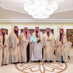 سمو أمير المنطقة الشرقية يستقبل رئيس وأعضاء جمعية العناية بالمساجد   ويطلع على مبادرة “مساجدنا عامرة” 