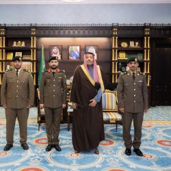 أمير منطقة الباحة يستقبل رئيس اتحاد الغرف السعودية السابق .