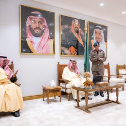 نائب أمير منطقة الباحة يشارك الأيتام مأدبة الإفطار