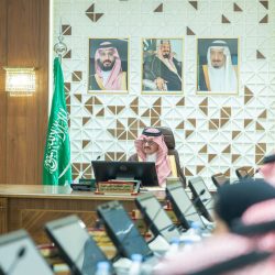 سمو أمير المنطقة الشرقية يستقبل مدير مجمع الملك فهد الطبي العسكري بالظهران