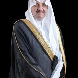 سمو أمير المنطقة الشرقية وسمو نائبه يؤديان صلاة عيد الأضحى المبارك مع جموع المصلين ويستقبلان المهنئين بالعيد 