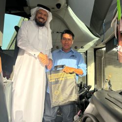 مبادرة “خدمتكم فخر”… جمعية التطوع بالشرقية تستقبل ضيوف الرحمن بروح العطاء والضيافة