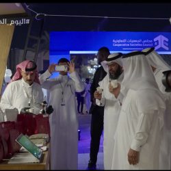 معرض الملصقات العلمية يثري المؤتمر الدولي للدراسات القانونية والشرعية