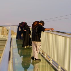 منتزه الشلال في بني حسن يجذب زوار صيف الباحة .
