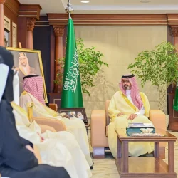 حديقة اللافندر تجذب الزوار بشلالاتها وجداولها المائية .