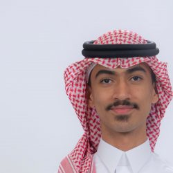 أمير نجران يستعرض تقريرًا لأعمال أمانة المنطقة بمناسبة اليوم الوطني السعودي